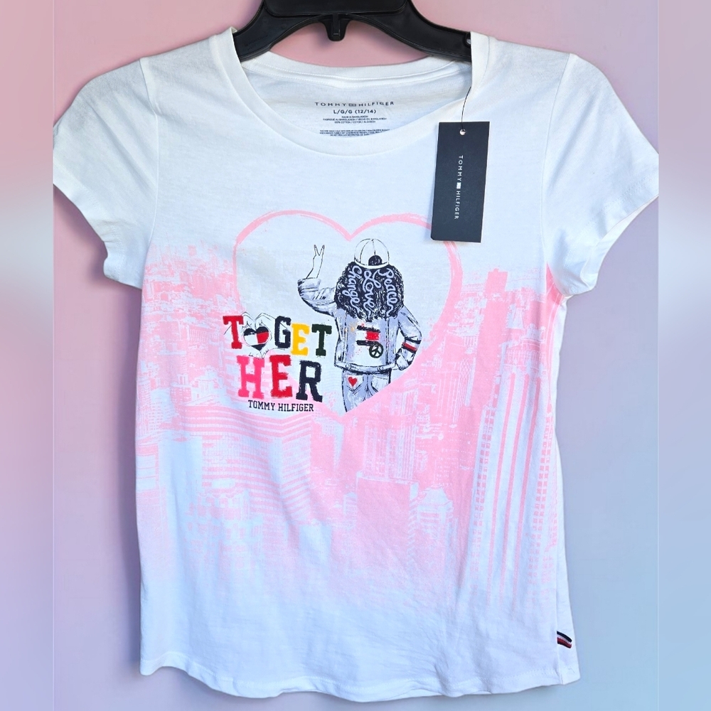 Tommy Hilfiger Girls Together Size Large 12-14 Peace Love Change Graphic Shirt